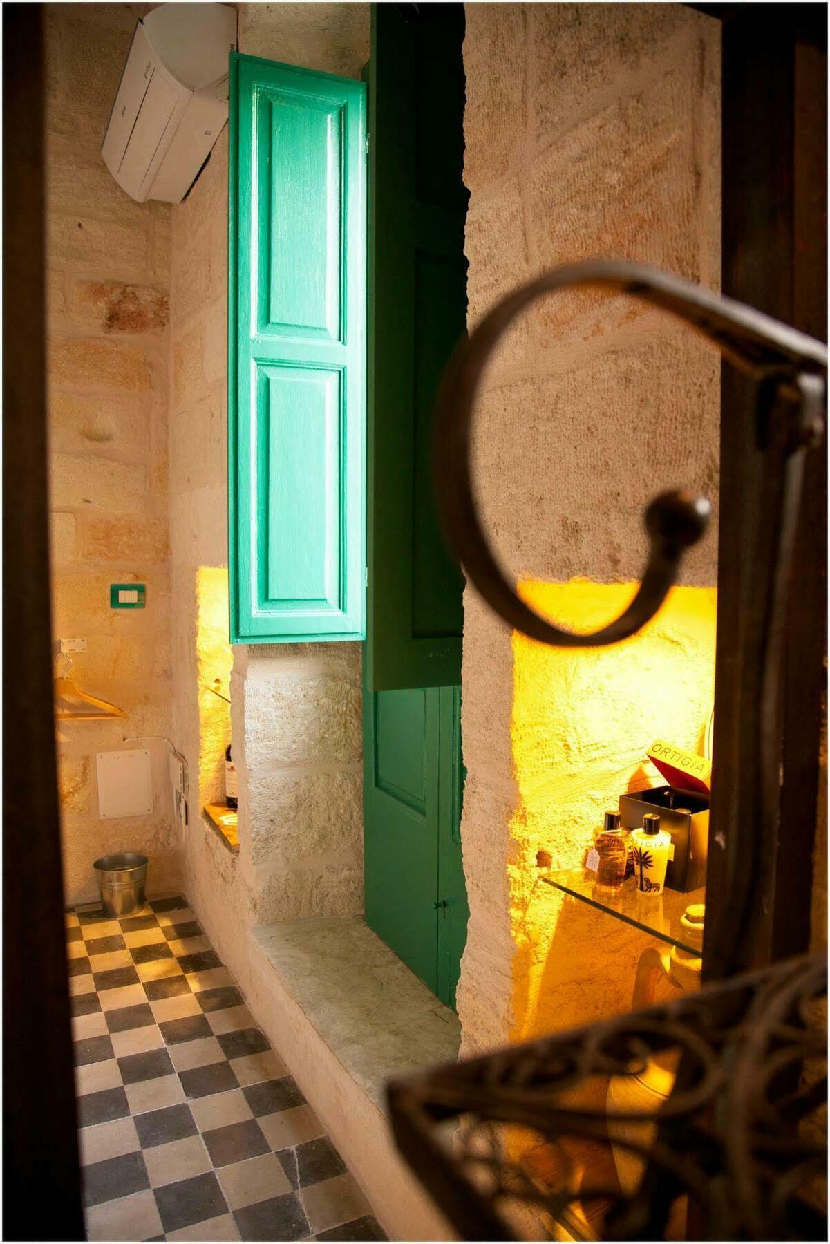 Lazzarella B&B بولينيانو آ ماري المظهر الخارجي الصورة